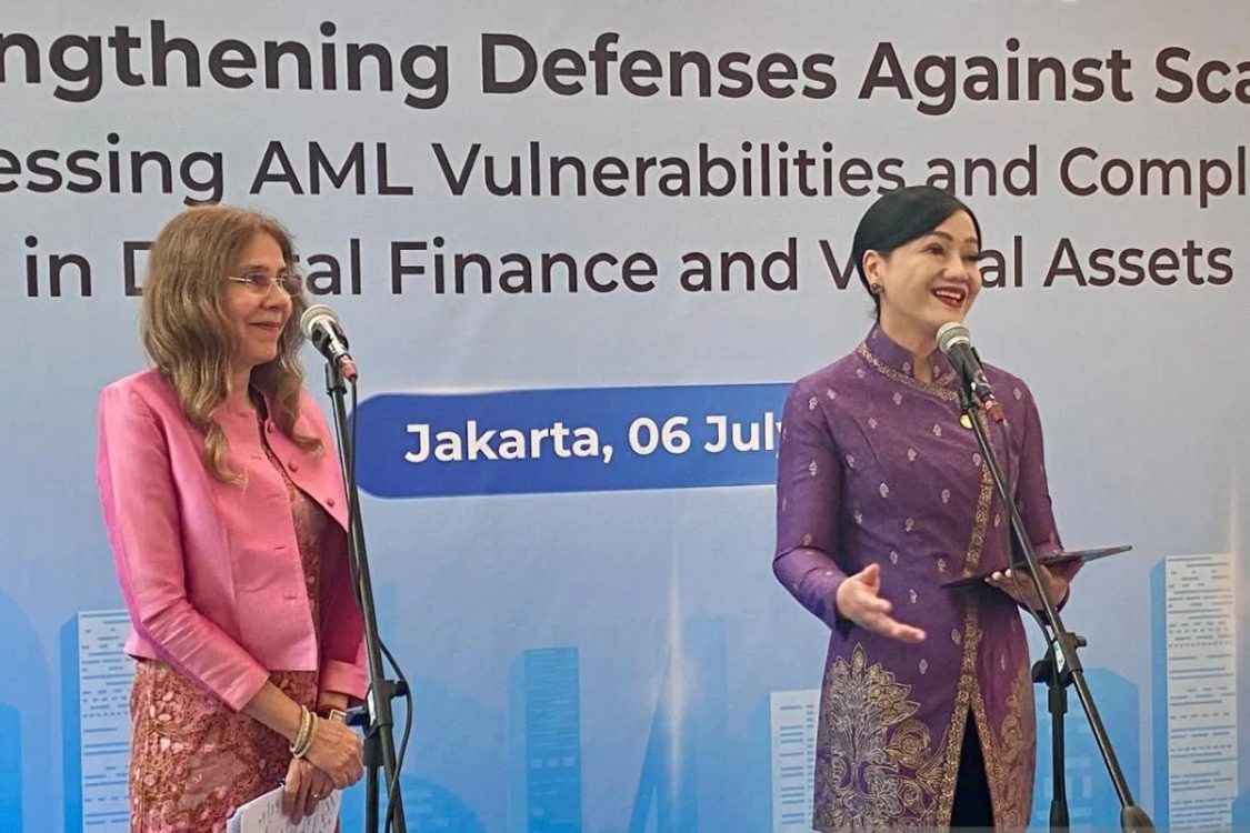OJK Imbau Verifikasi Identitas Petugas Sensus Ekonomi 2026