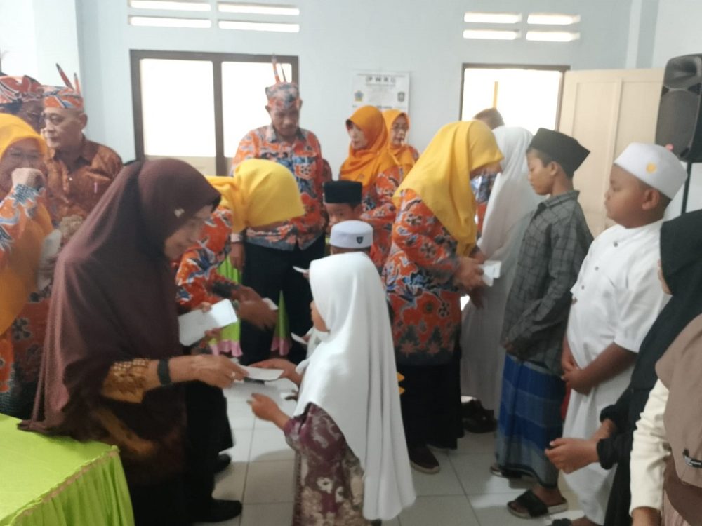 PWRI Lumajang Tingkatkan Kepedulian Sosial dengan Santunan Anak Dhuafa
