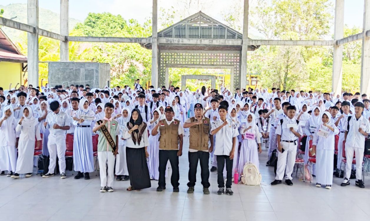 BPBD Gorontalo Gelar Simulasi Mitigasi Bencana untuk Siswa SMA