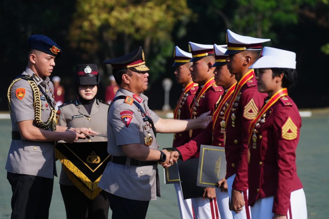 Anak Kuli Bangunan Raih Predikat Ati Trengginas di Akpol