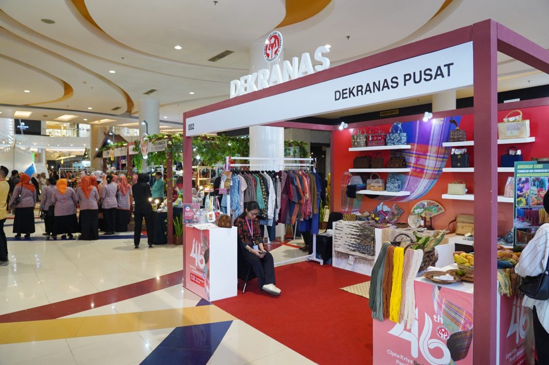Produk Lokal Aceh dan Papua Meriahkan Pameran HUT ke-46 Dekranas di Makassar