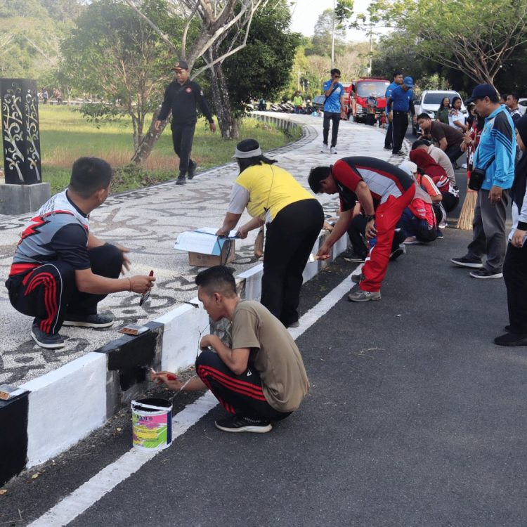 Gerakan Katingan BERIMAN Tingkatkan Kebersihan dan Pelayanan Publik