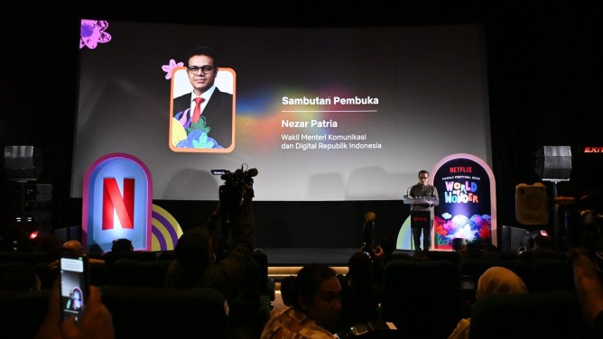 Menonton Bersama Keluarga: Upaya Membangun Ruang Digital Aman untuk Anak