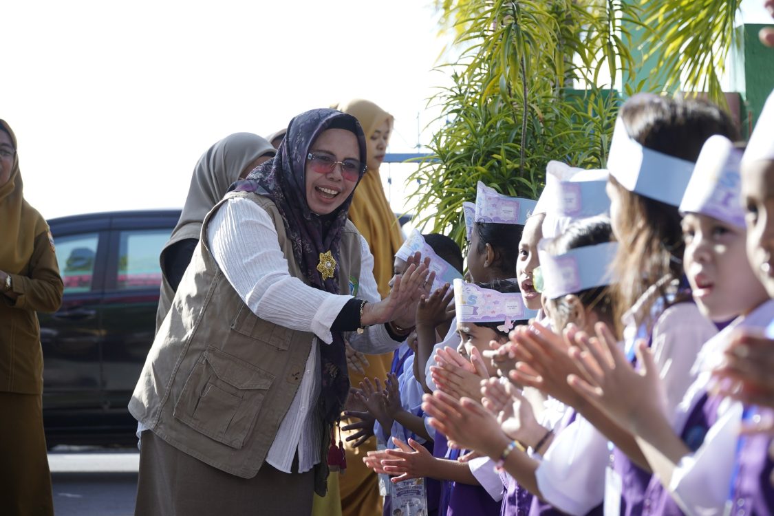 Bunda PAUD Tidore Pantau MPLS di TK dan PAUD untuk Pendidikan Berkualitas