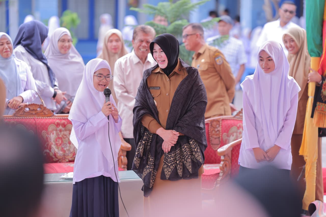 Wali Kota Banda Aceh Tinjau MPLS dan Dorong Gerakan Ayah Antar Anak