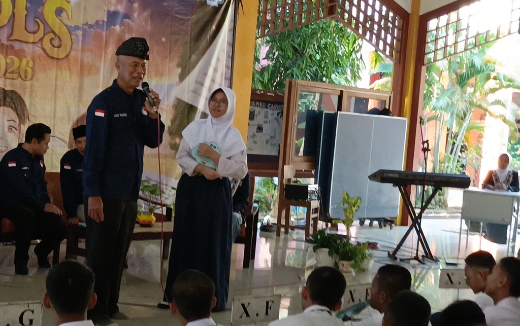 FKUB Batang Dorong Keberagaman dalam MPLS di SMAN 1 Batang