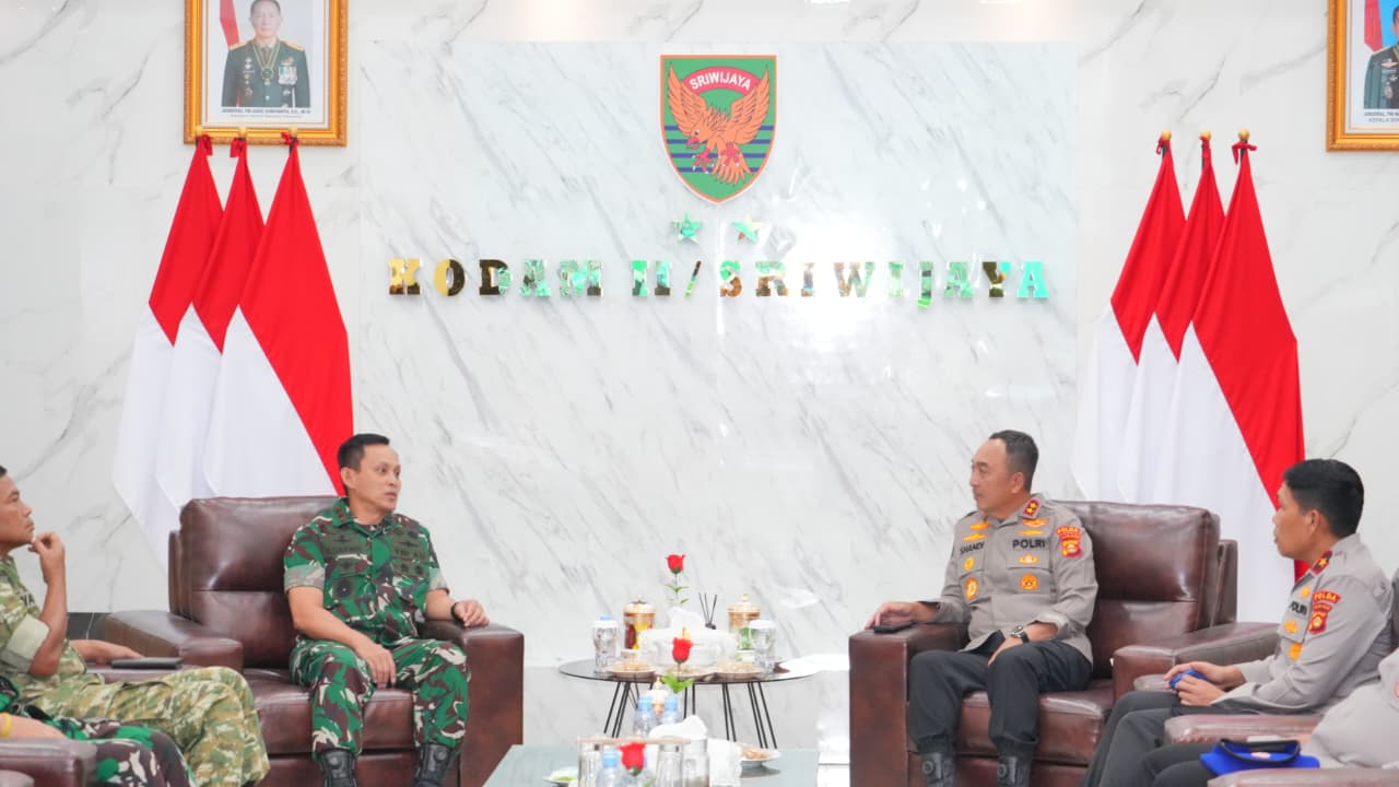 Kapolda Sumsel dan Pangdam II/Sriwijaya Perkuat Sinergi Demi Kamtibmas Kondusif