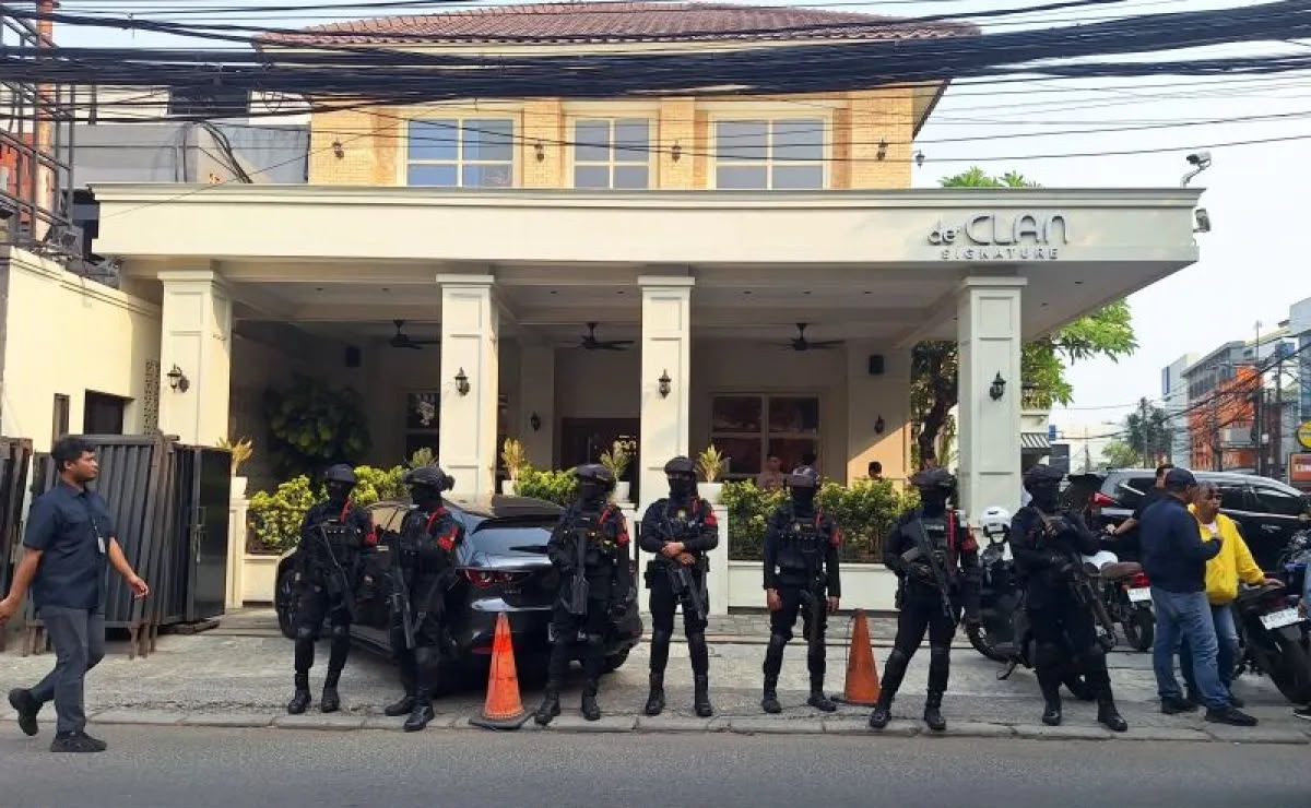 Penyerahan Don Ritto dan Barang Bukti Emas ke Kejaksaan Agung Dijadwalkan Besok