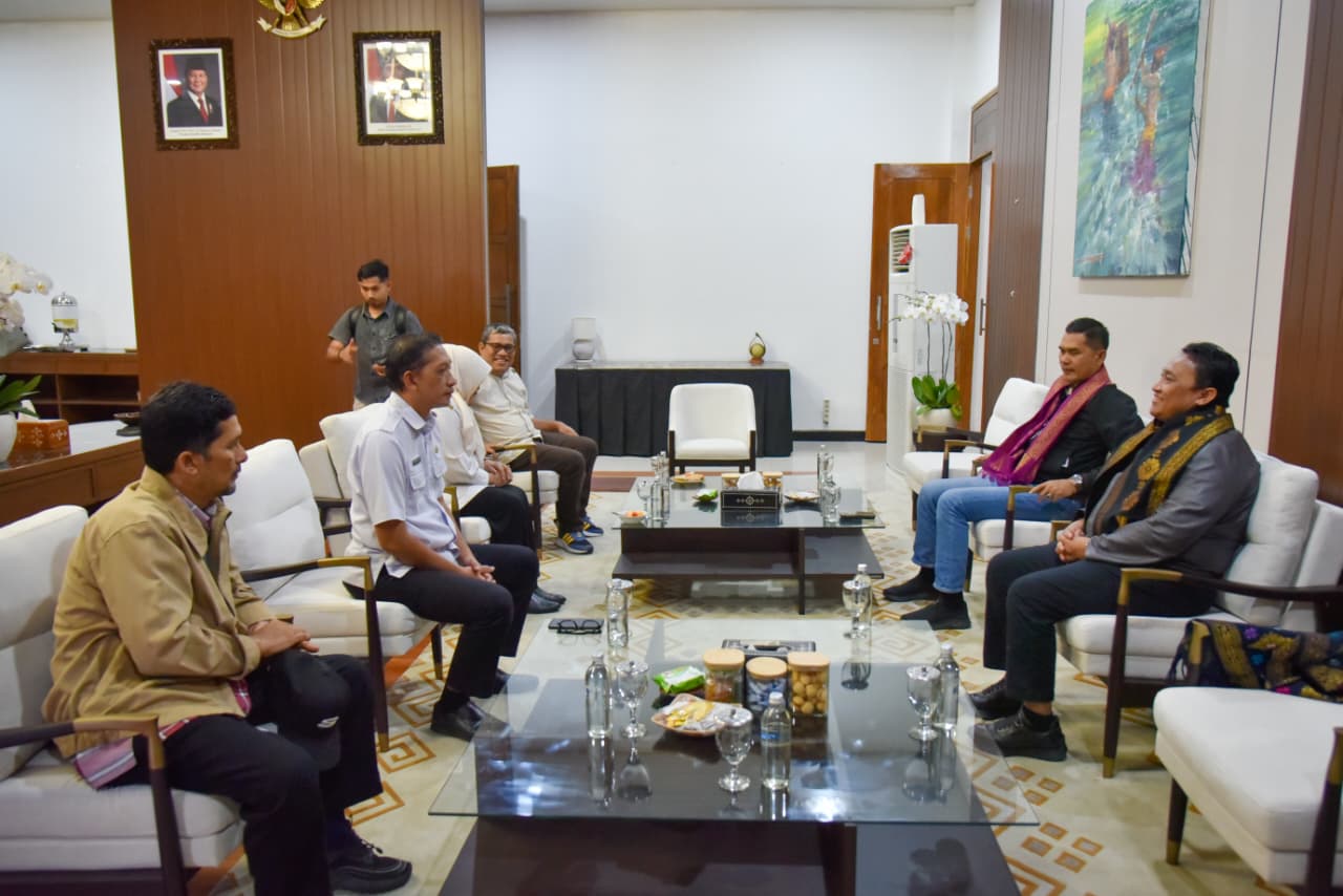 Gubernur Aceh Dorong Sinkronisasi Kebijakan Nasional untuk UMKM dan Fiskal Daerah