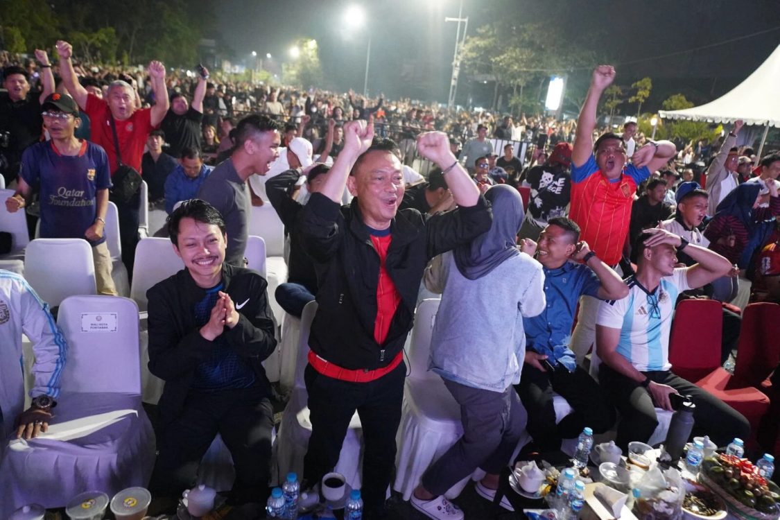 Ribuan Warga Pontianak Padati Nobar Final Piala Dunia 2026