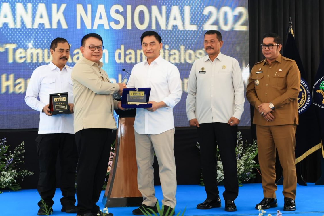 Wakil Gubernur Banten Sampaikan Laporan Program Sekolah Gratis ke KSP