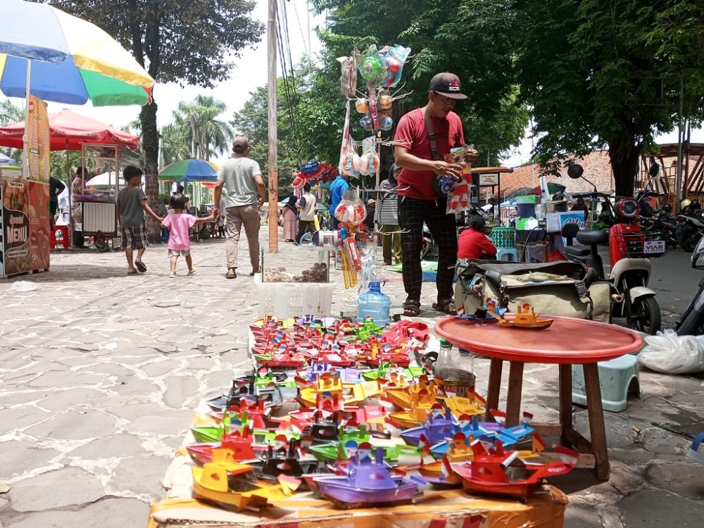 Pemkab Lumajang Rencanakan Zonasi Khusus untuk PKL