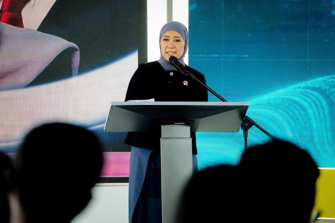 Menkomdigi Dorong Registrasi SIM Biometrik yang Mudah dan Aman