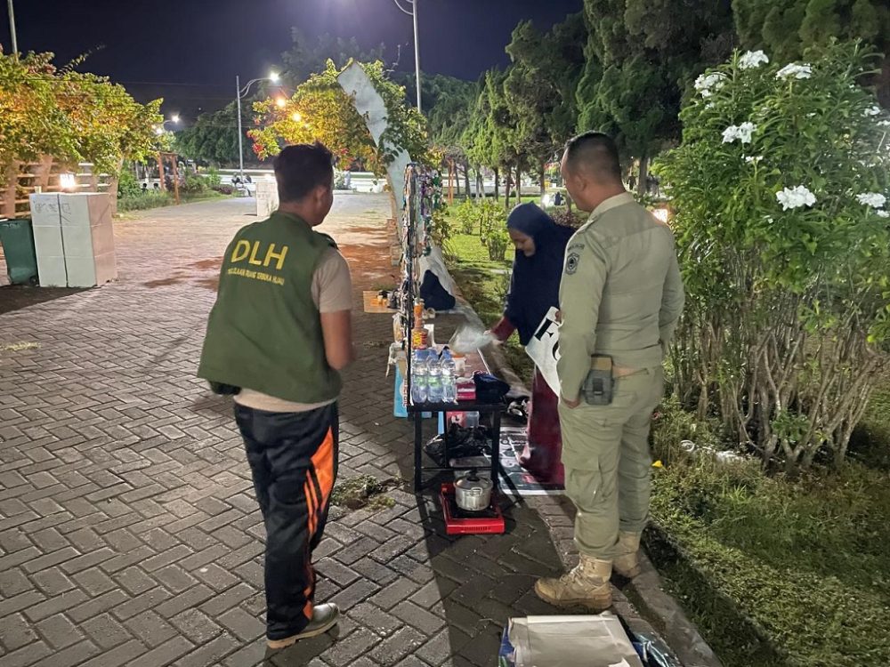 DLH Lumajang Dorong Pedagang Alun-Alun Kelola Sampah Mandiri