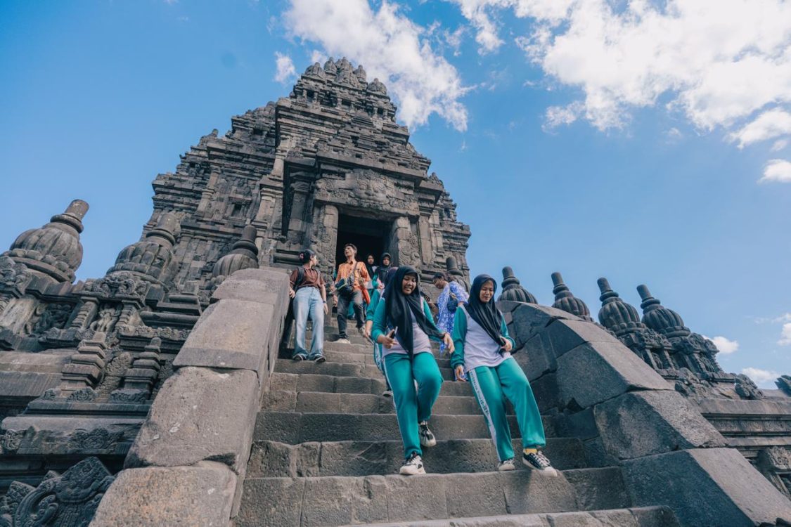 InJourney Ajak 500 Pelajar Kenali Budaya di Candi Prambanan pada Hari Anak Nasional 2026