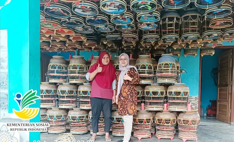 Kemensos Tingkatkan Ekonomi 1.200 Warga Miskin di Karanganyar