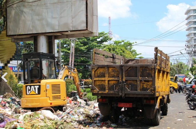 Pemerintah Kota Pontianak Tingkatkan Fasilitas Pengelolaan Sampah