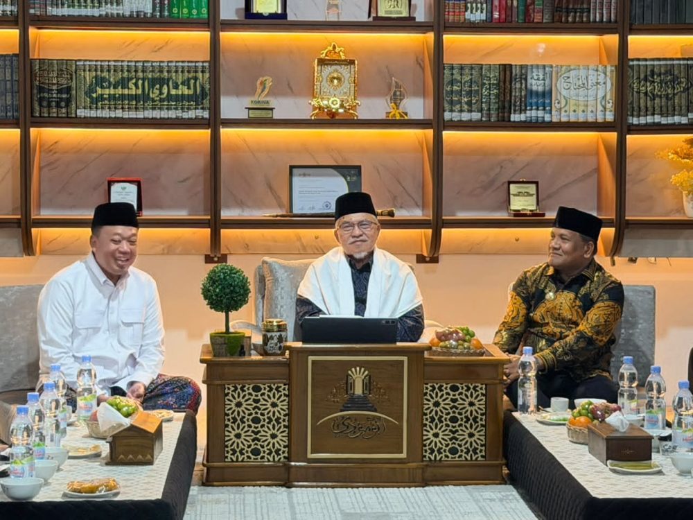 Nusron Wahid Kunjungi Ulama Kharismatik di Bireuen