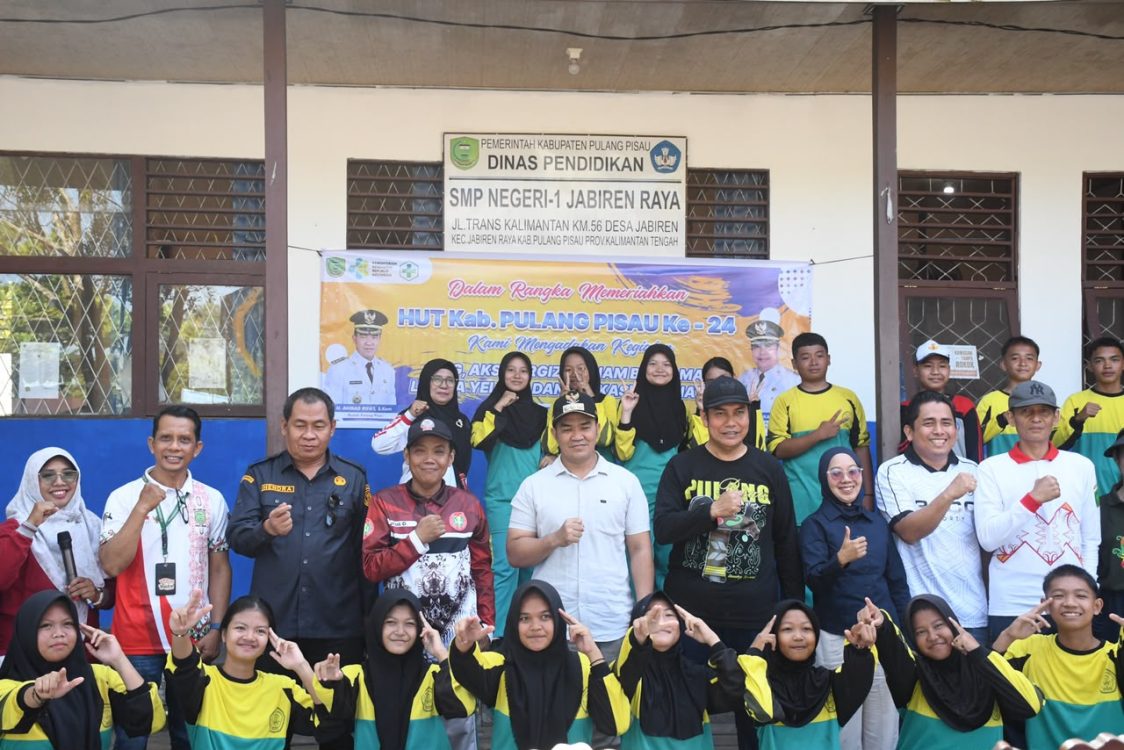 Pemkab Pulang Pisau Adakan Layanan Kesehatan dan Sosial di SMP Negeri 1 Jabiren