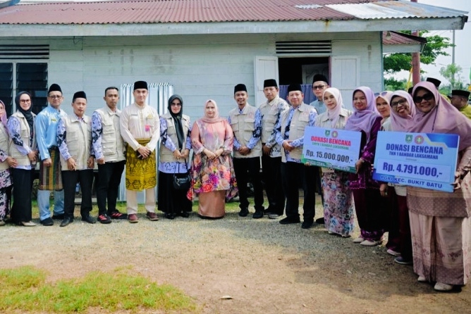 Bantuan Rp62,29 Juta Disalurkan untuk Korban Puting Beliung di Bengkalis