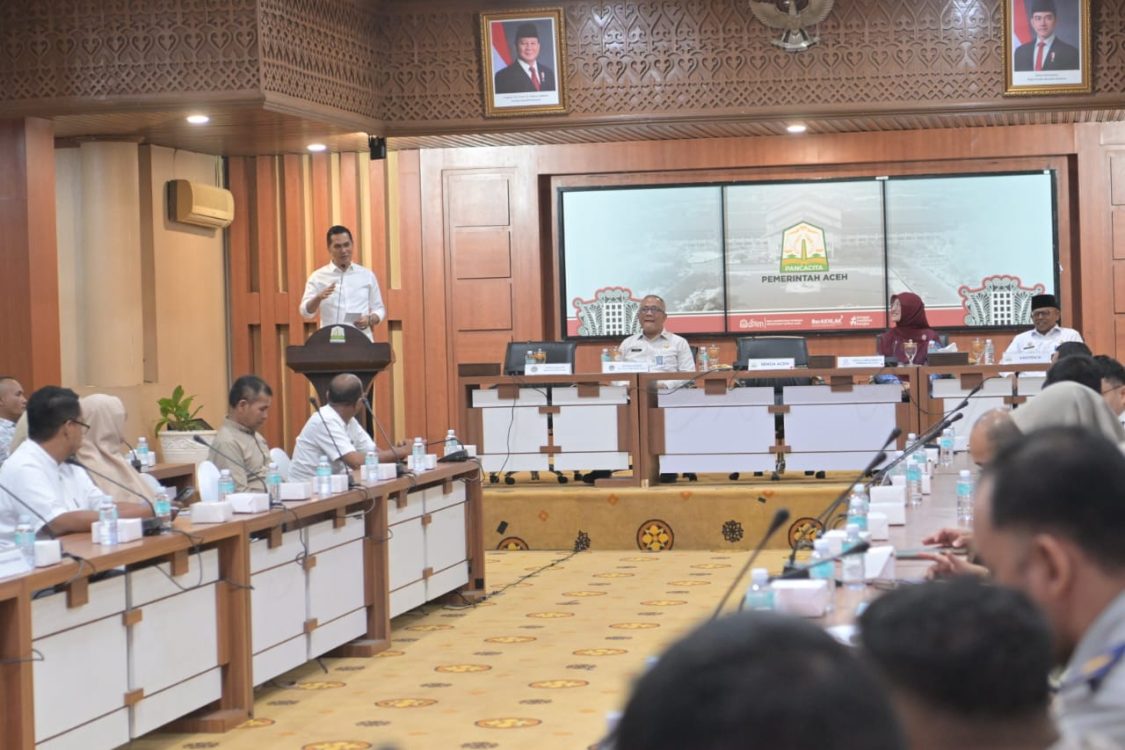 Sekda Aceh Tekankan Peningkatan Pelayanan Publik Melalui Bimtek Maladministrasi