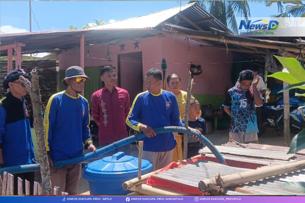 Dinsosdukcapil Gorontalo Distribusikan 5.000 Liter Air Bersih untuk Warga Kekeringan