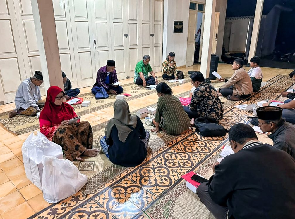 Pelatihan Macapat di Tamanmartani untuk Pelestarian Budaya