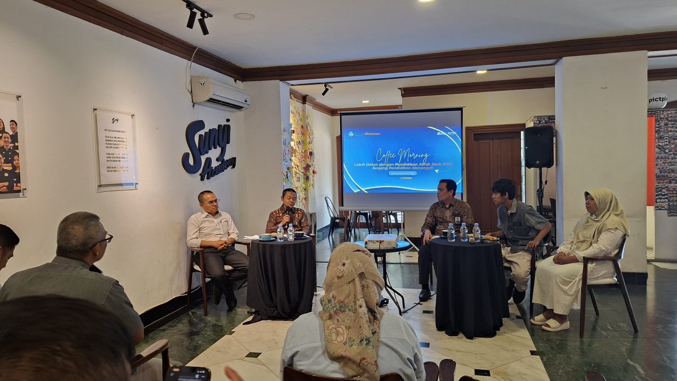 Kemendikdasmen Dorong Pendidikan Jarak Jauh untuk Anak Tidak Sekolah