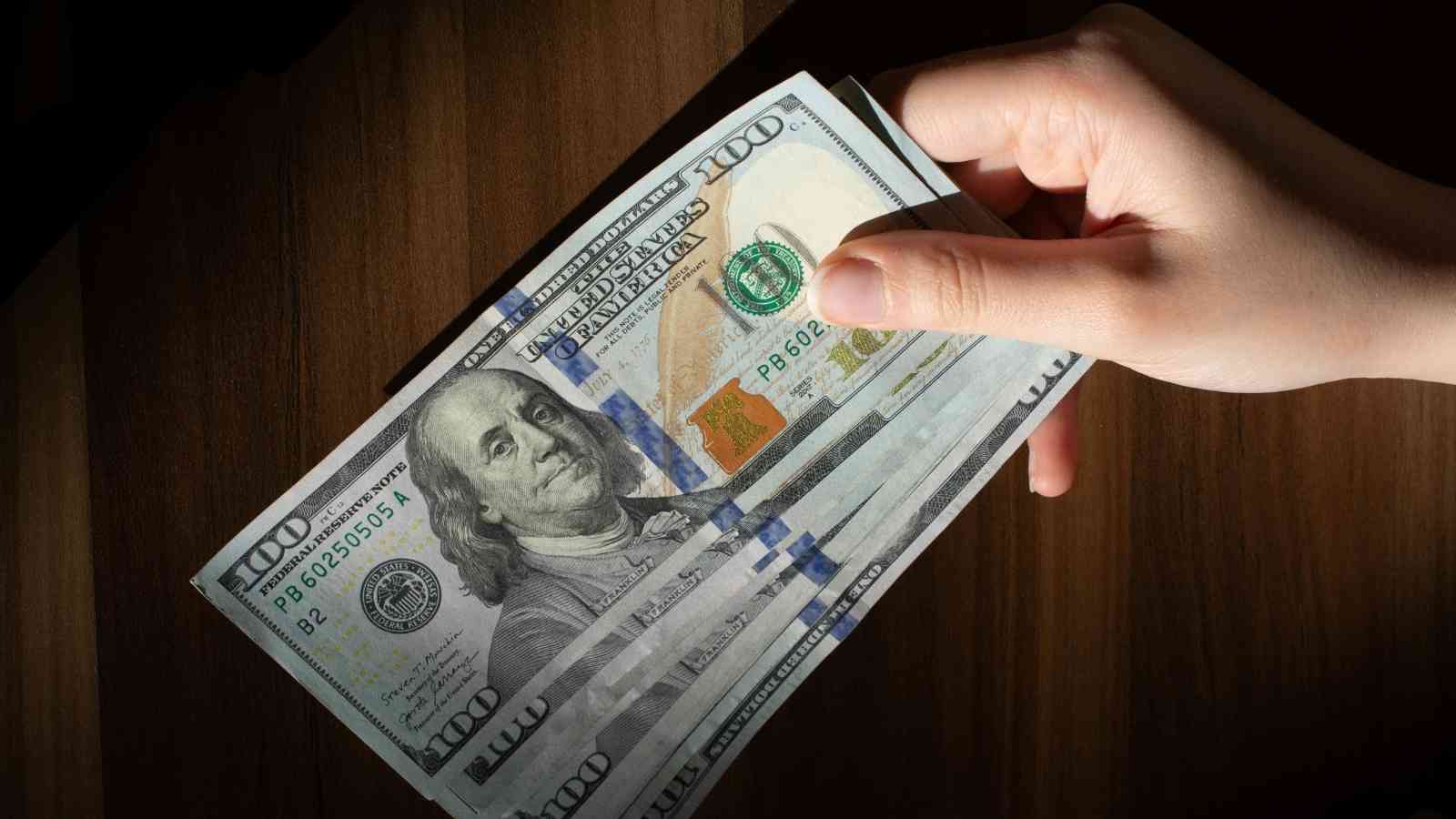 kurs dolar hari ini