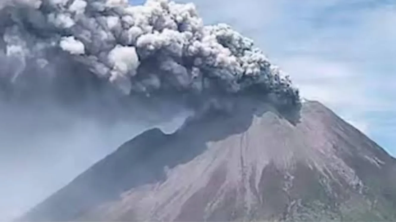 Gunung Sinabung Erupsi,