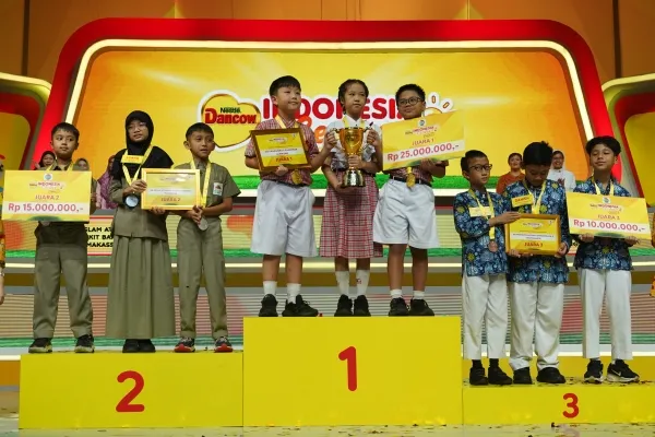 SD Fransiskus 2 Pahoman Juara DANCOW Indonesia Cerdas Season 2, Ungguli Finalis dari 14 Provinsi