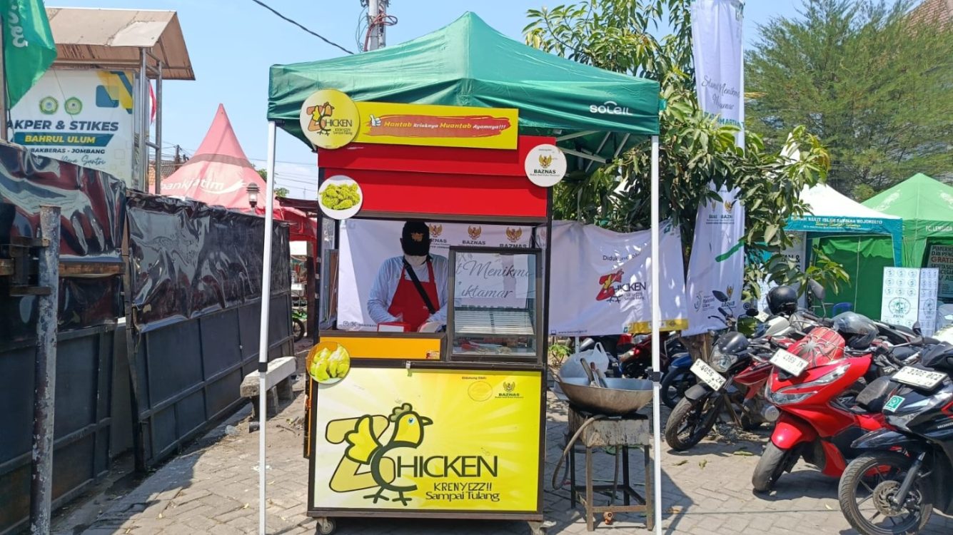 : Badan Amil Zakat Nasional (BAZNAS) Jawa Timur menyiapkan 15 ribu makanan gratis bagi para penggembira Muktamar ke-35 Nahdlatul Ulama (NU) di Jombang. Sebanyak 3.000 makanan akan disiapkan dan dibagikan setiap hari selama lima hari, mulai 27 Agustus 2026, melalui 10 gerai Z-Chicken yang berada di sekitar lokasi Muktamar.- Foto: Mc.Jatim