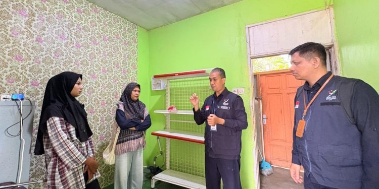 : BBPOM Aceh melakukan audit dan pendampingan penerapan Cara Produksi Pangan Olahan yang Baik (CPPOB) pada sarana produksi pangan olahan di Aceh, Rabu (26/8/2026). Kegiatan tersebut menjadi bagian dari upaya memastikan produk pangan yang dihasilkan pelaku usaha aman, bermutu, dan memenuhi ketentuan yang berlaku.