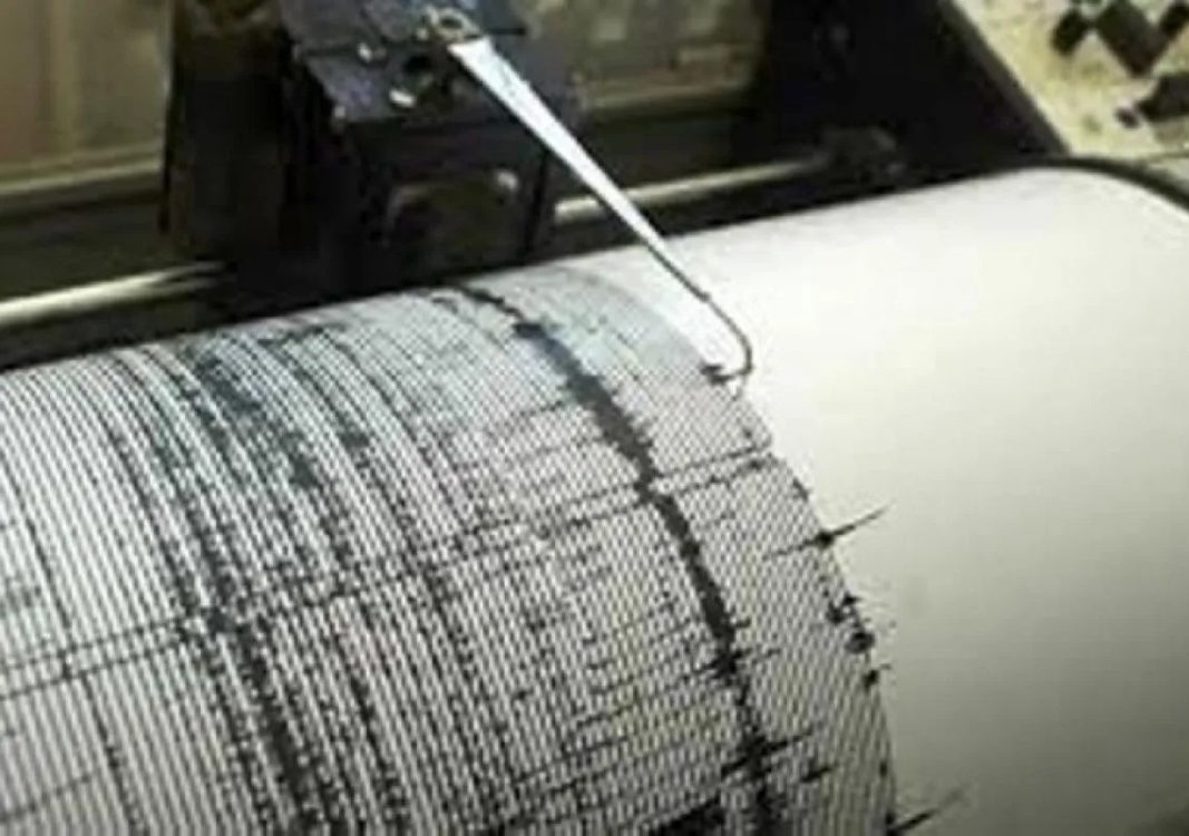 : Ilustrasi: Alat pendeteksi gempa bumi. (Dok. BMKG)