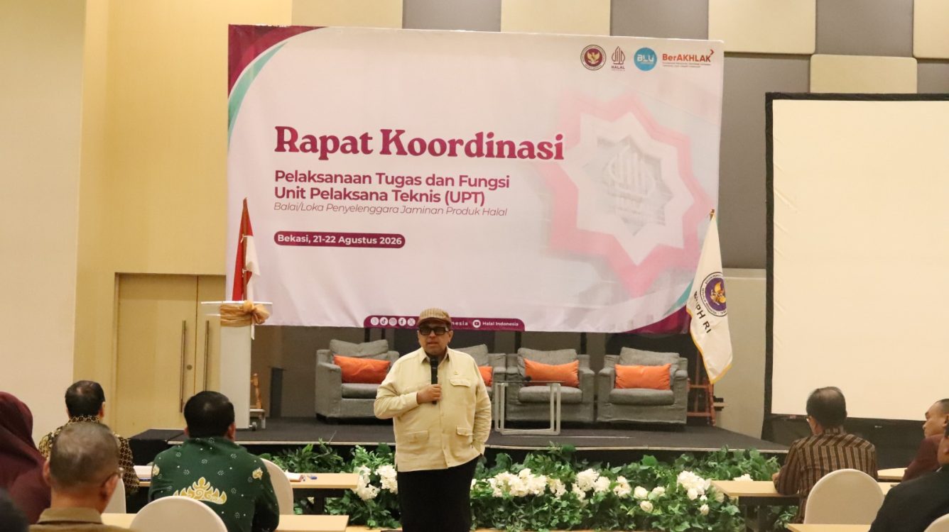 : Badan Penyelenggara Jaminan Produk Halal menggelar rapat koordinasi bersama seluruh Unit Pelaksana Teknis di Bekasi, Jawa Barat. BPJPH mendorong Balai dan Loka Penyelenggara Jaminan Produk Halal menjadi ujung tombak layanan halal yang semakin dekat, mudah, dan responsif bagi masyarakat serta pelaku usaha. (Foto: Humas BPJPH)
