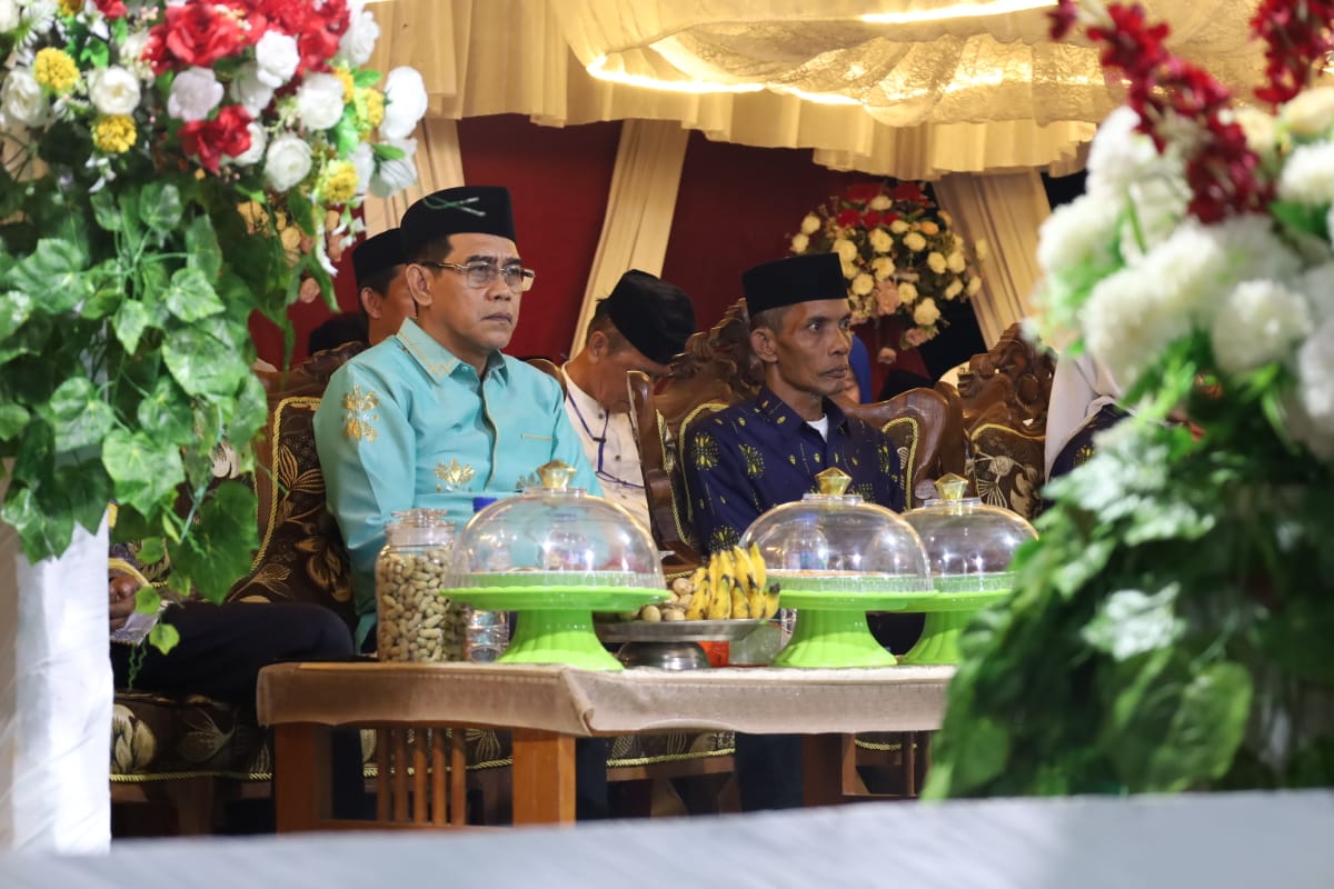 : Pembentukan karakter dan nilai keagamaan bagi generasi muda merupakan benteng vital dalam menghadapi tantangan arus informasi serta mencegah pengaruh negatif pergaulan bebas. Bupati Parigi Moutong buka PSBI XXVIII, Sabtu (22/8/2026).