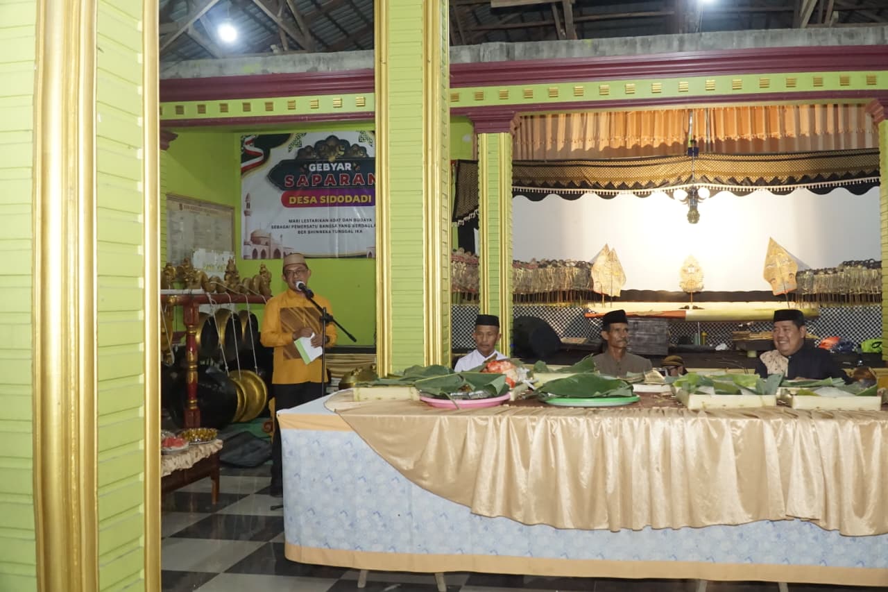 : Adat Saparan/Bersih Desa/Tolak Balak di Desa Sidodadi, Kecamatan Boliyohuto, Kabupaten Gorontalo, (foto Anna)