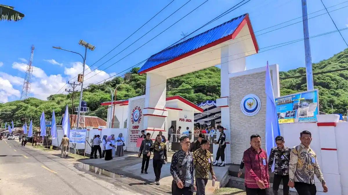 : Potret tampilan depan Kampung Nelayan Merah Putih di Leato, Kota Gorontal 0. (foto Tribun Gorontalo)