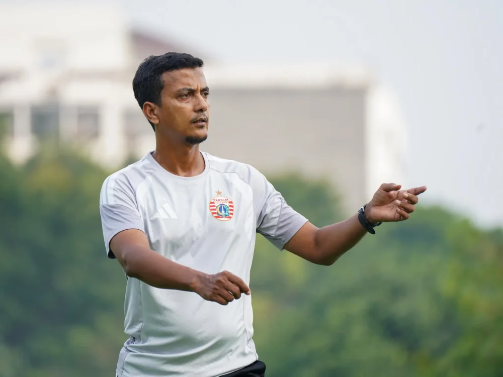 FURQON ALKATIRI DIPERCAYA TANGANI TIMNAS INDONESIA U-16