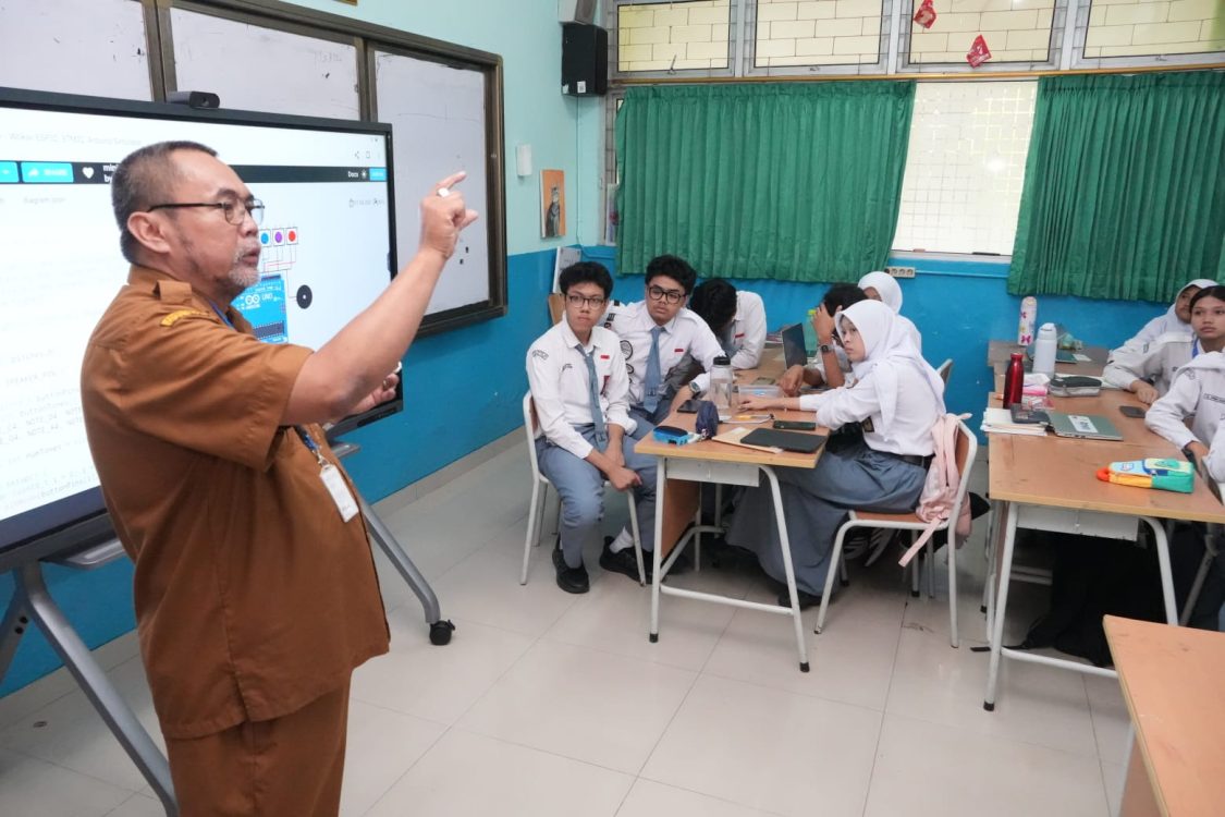 : Mulai 2027, guru PPPK paruh waktu mendapat kesempatan untuk mengikuti proses menjadi PPPK penuh waktu. (Foto: Dok Kemendikdasmen)