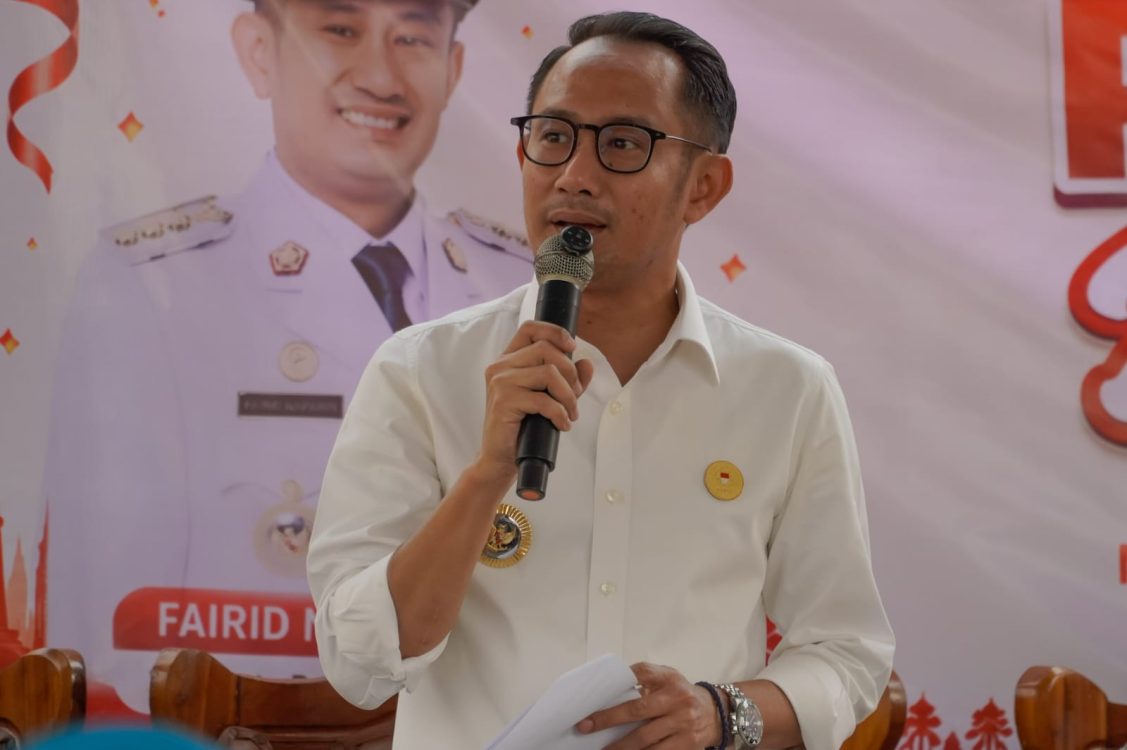 : Pasar murah serentak tersebut dibuka Wali kota Palangka Raya Fairid Naparin di Halaman Terminal Mihing Manasa, Kamis (27/8/2026). - Foto: Mc.Palangka Raya