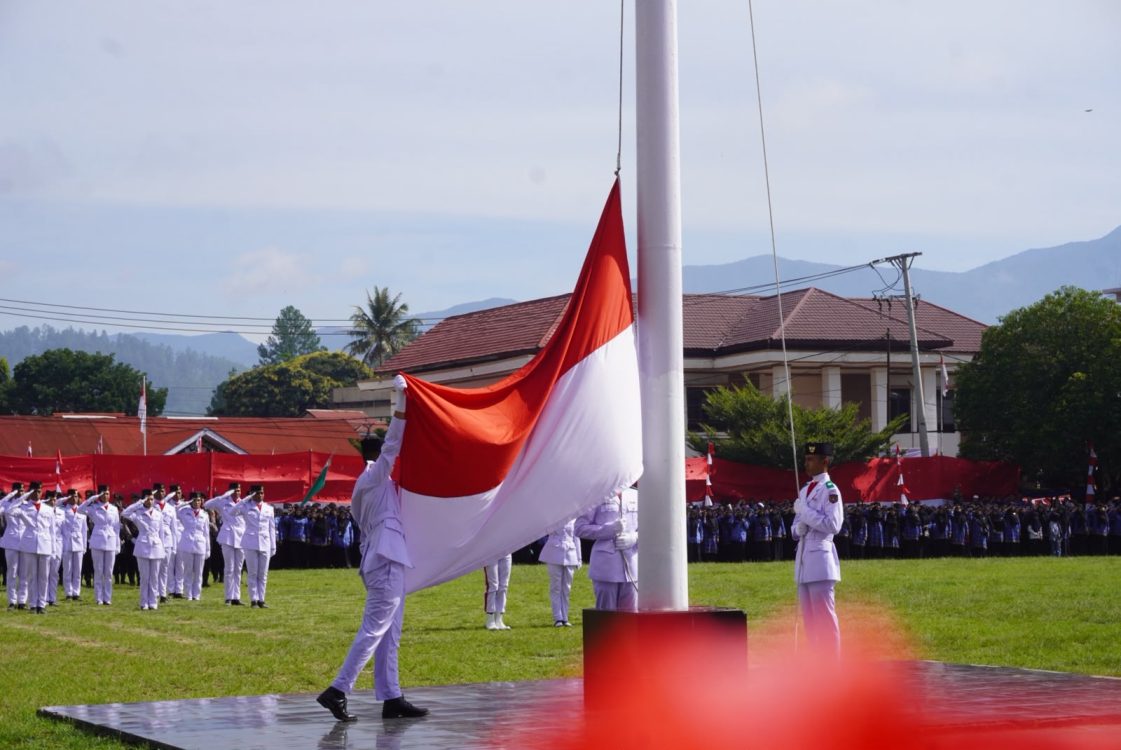 : Upacara Hari Ulang Tahun (HUT) ke-81 Kemerdekaan Republik Indonesia di Lapangan Pancasila, Blangkejeren, Kabupaten Gayo Lues