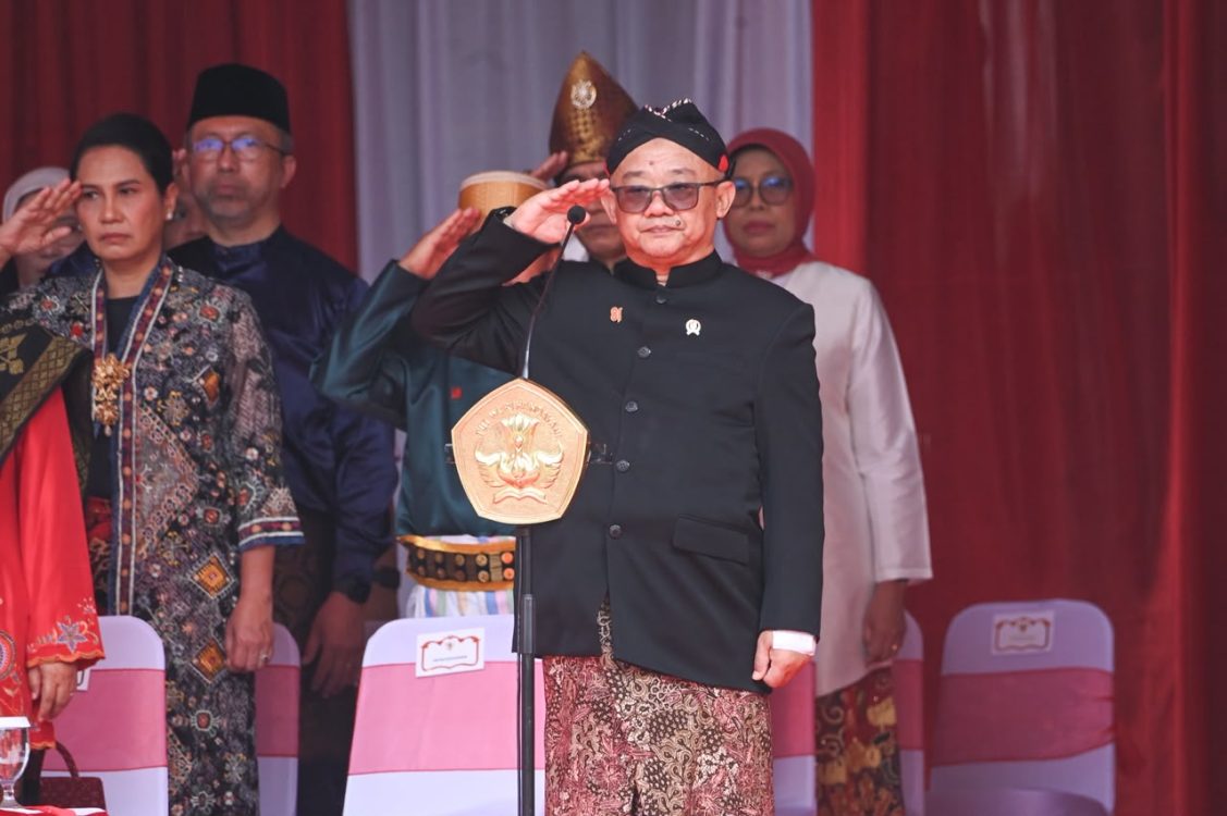 : Mendikdasmen Abdul Mu’ti dalam peringatan HUT ke-81 Kemerdekaan Republik Indonesia di lingkungan Kementerian Pendidikan Dasar dan Menengah (Kemendikdasmen), Senin (17/8/2026). (Foto: Dok Kemendikdasmen)