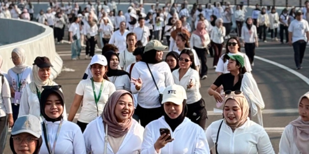 : Jalan Sehat Fantastic Kemerdekaan Serikat Pekerja Mandiri Yih Quan di KITB Kabupaten Batang.