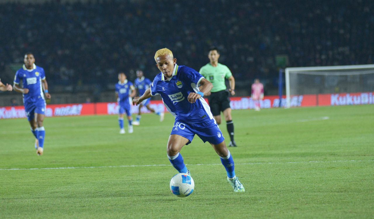 Ikwan Menyambut Debut Resmi Di Kompetisi Asia