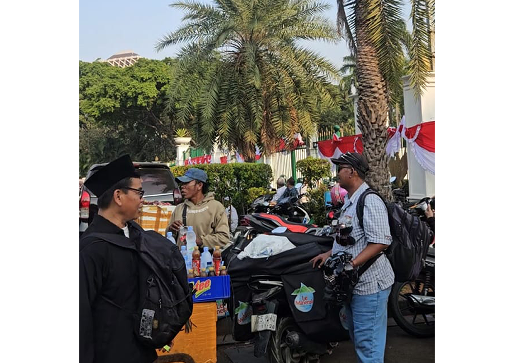 Zikir Kebangsaan di Monas Beri Dampak Positif bagi Pedagang