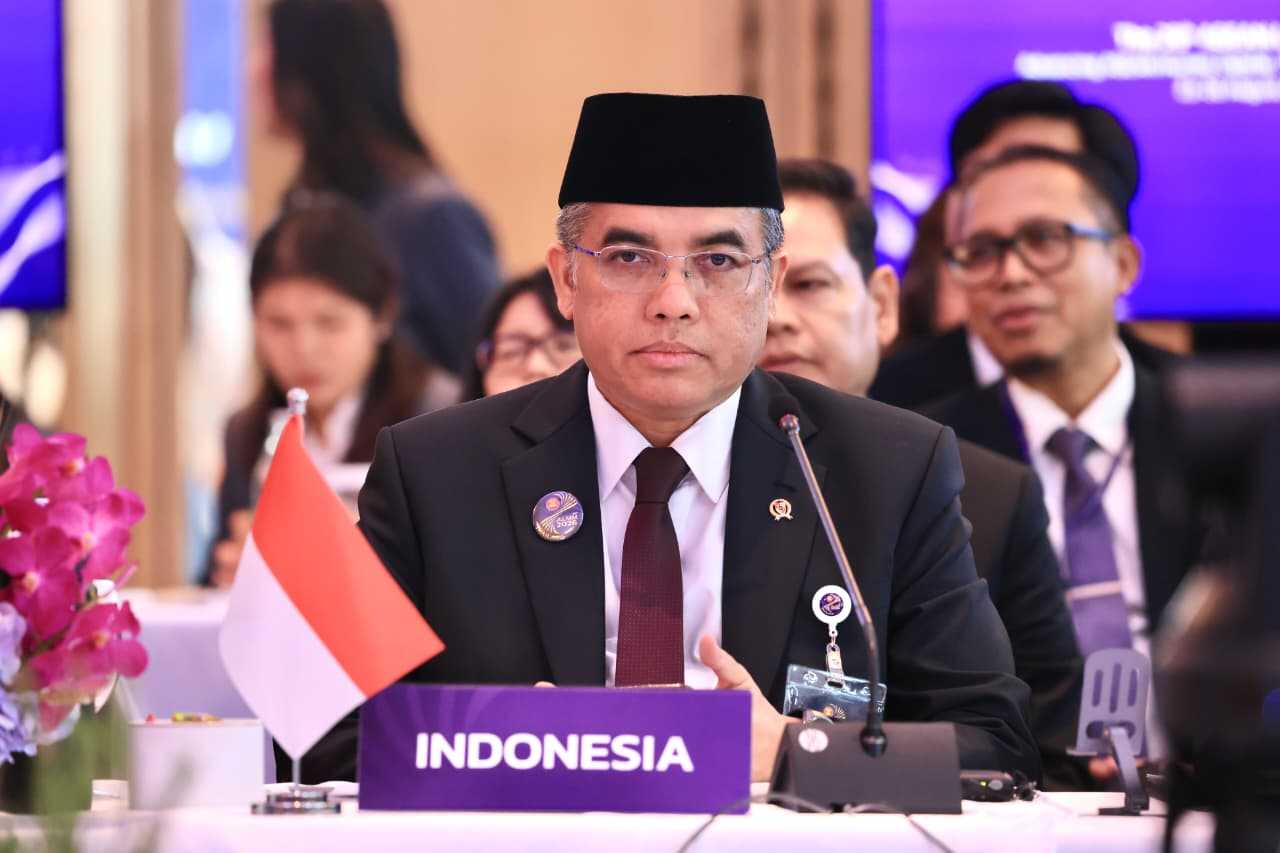 : Menteri Ketenagakerjaan Yassierlidalam Pertemuan Menteri Tenaga Kerja ASEAN (ALMM) ke-29 di Bangkok, Tailan. (Foto: Dok Kemnaker)
