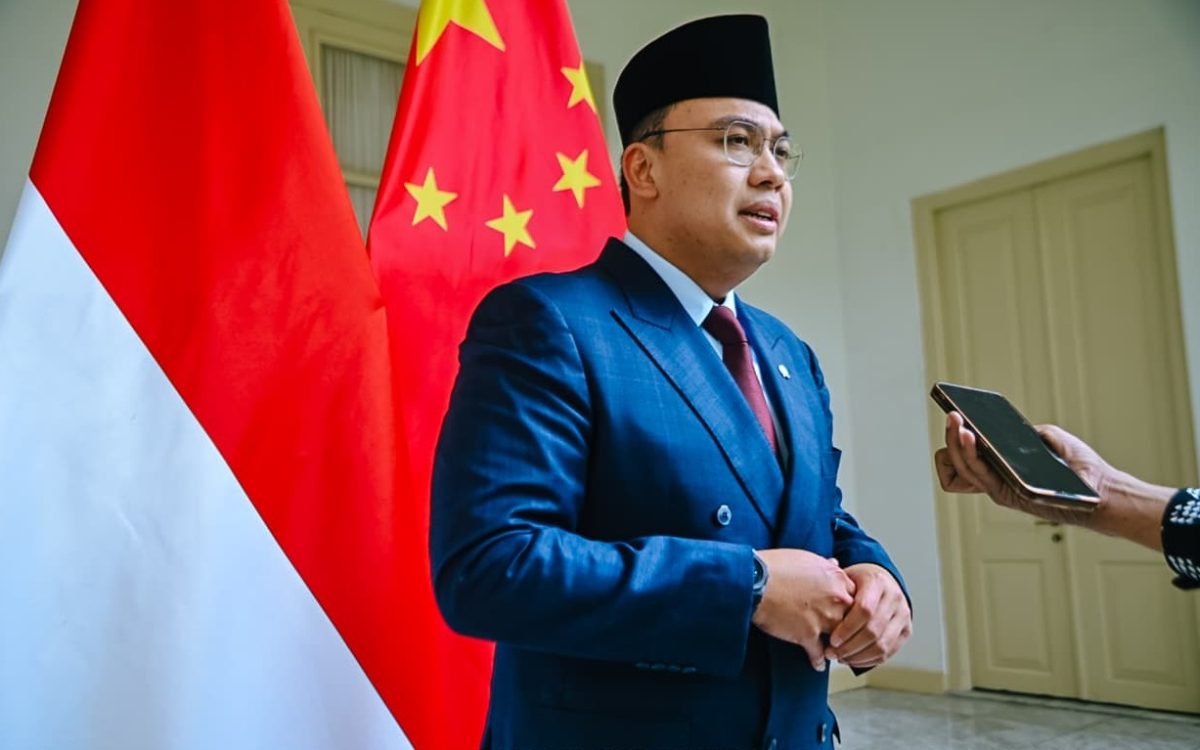 : Wamenkomdigi Angga Raka Prabowo usai melakukan Pertemuan Perdana CSD antara negara Republik Indonesia dan Republik Rakyat Tiongkok di Kantor Kementerian Luar Negeri, Jakarta Pusat, Jumat (21/8/2026). (Foto: Humas Kemkomdigi)