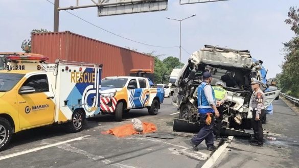 Jangan Sepelekan Kantuk, Microsleep Diduga Jadi Pemicu Kecelakaan Maut di Tol JORR