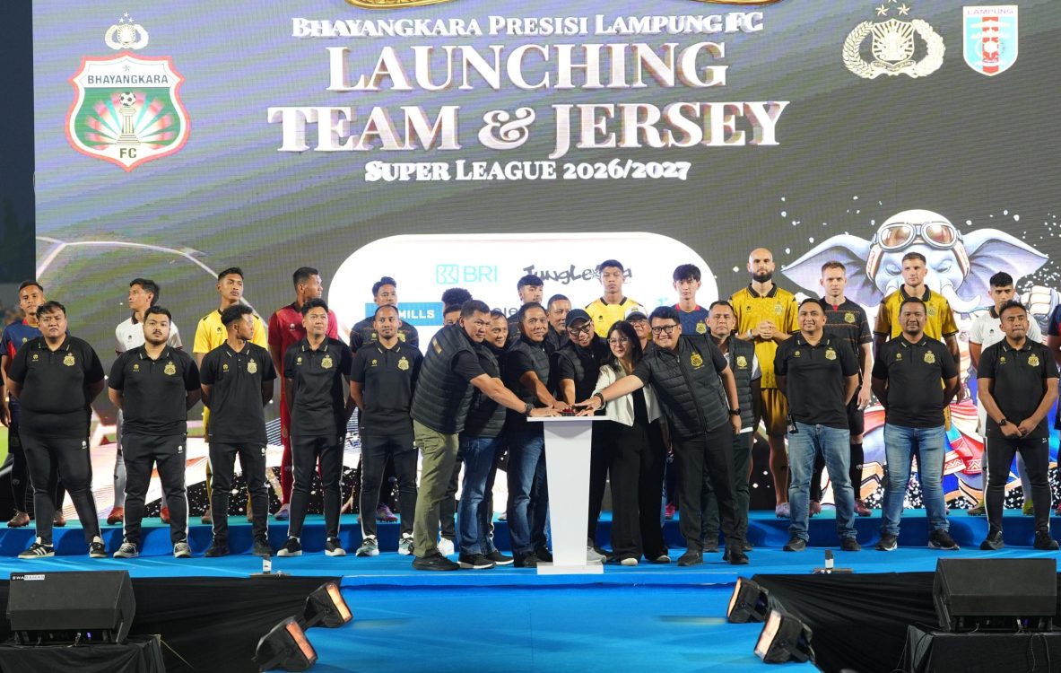 Kakorlantas Polri Luncurkan Squad Baru dan Jersey Bhayangkara Presisi Lampung FC